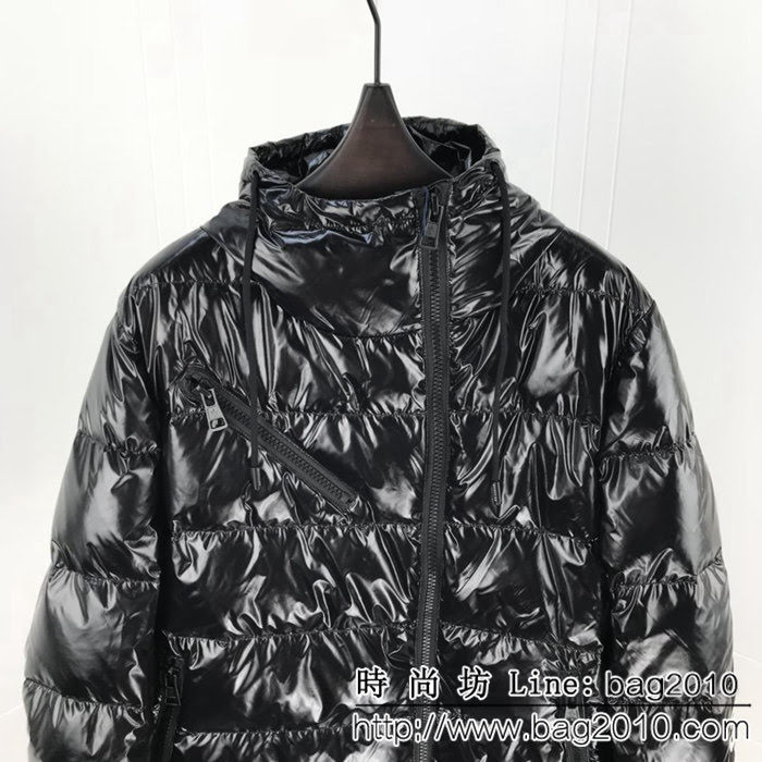 MONCLER蒙口 genius手臂拉鏈字母 黑色 植絨羽絨服 男女同款 ydi1515
